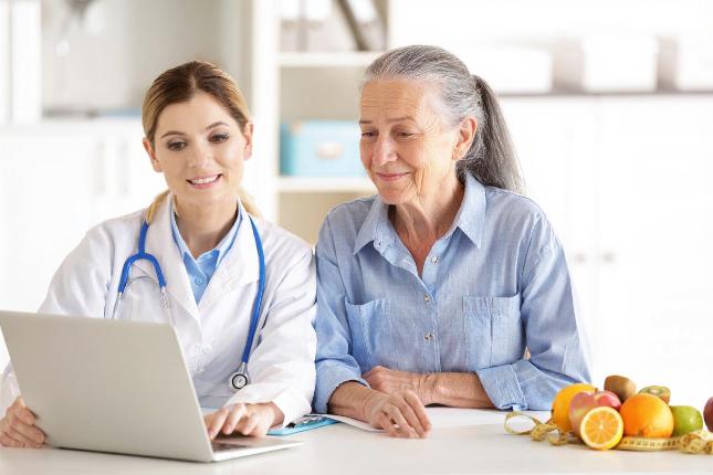 Menopause Nutritionist